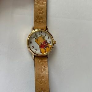 Vintage Winnie The Pooh Watch
